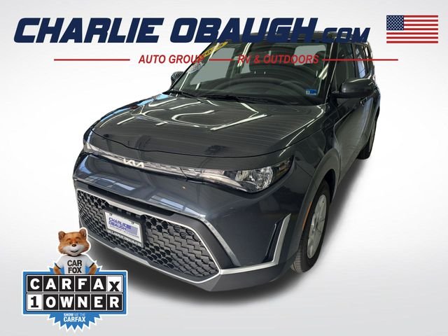 Used 2025  Kia LX image 1