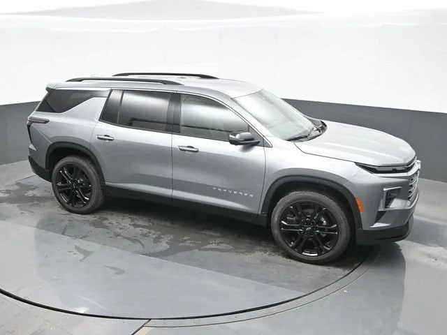 2027 Chevrolet Traverse LT - Photo 15