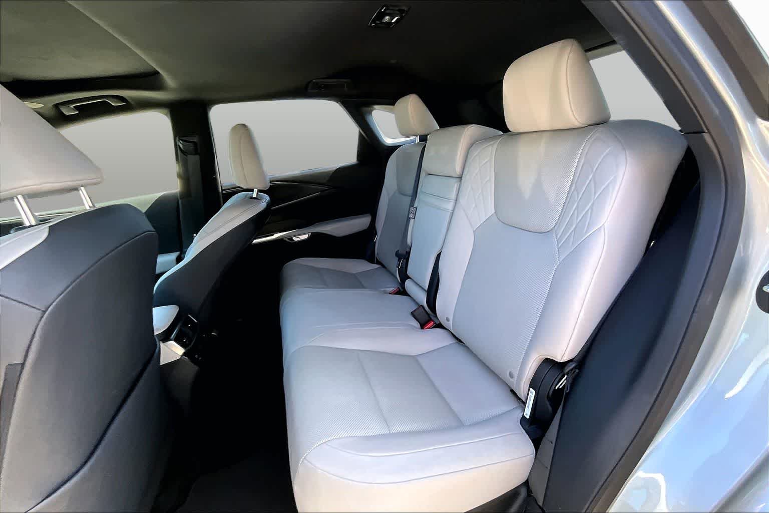 Used 2023 Iridium Lexus Premium image 20