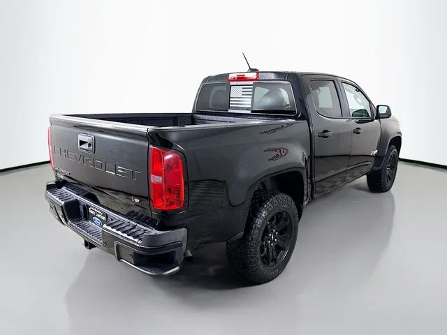 Certified Used 2022 Black Chevrolet Z71 image 7