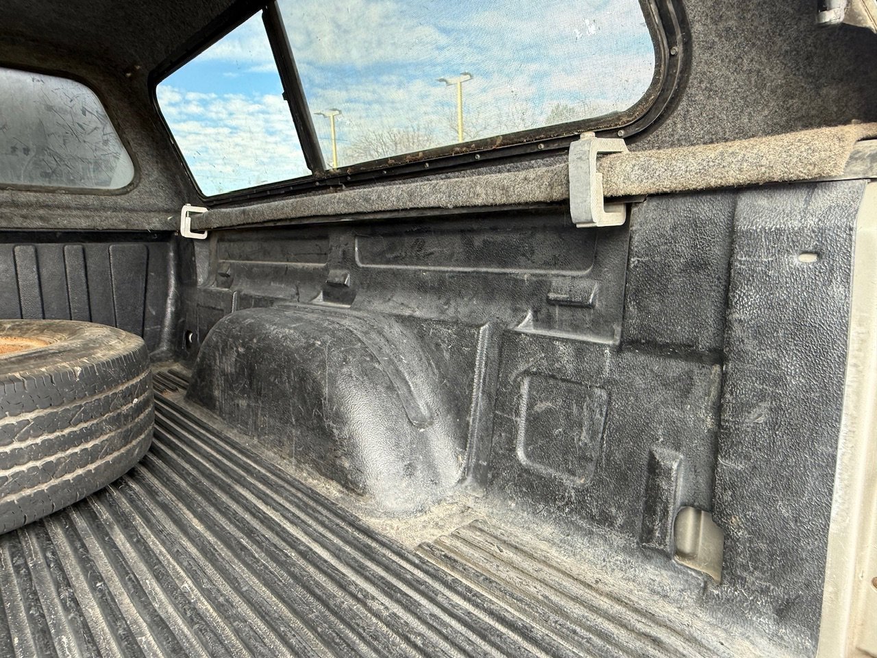 2003 Chevrolet Silverado 2500HD LS - Photo 40