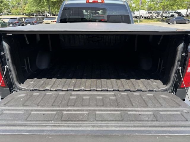 Used 2019 Gray Chevrolet LT image 29
