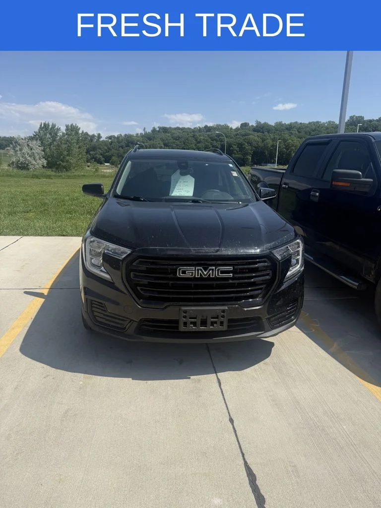 2023 GMC Terrain SLE AWD's photo