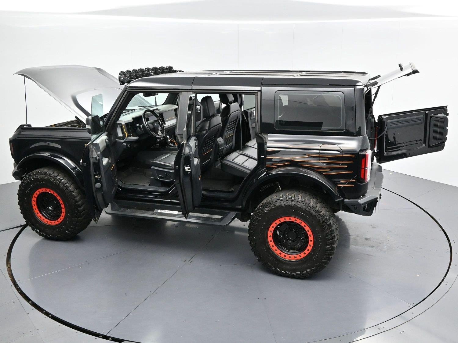 Used 2021 Shadow Black Ford Badlands image 48