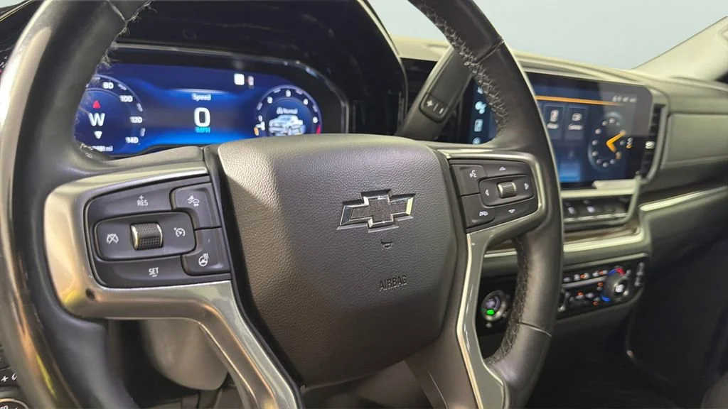 Used 2023 Glacier Blue Metallic Chevrolet RST image 22