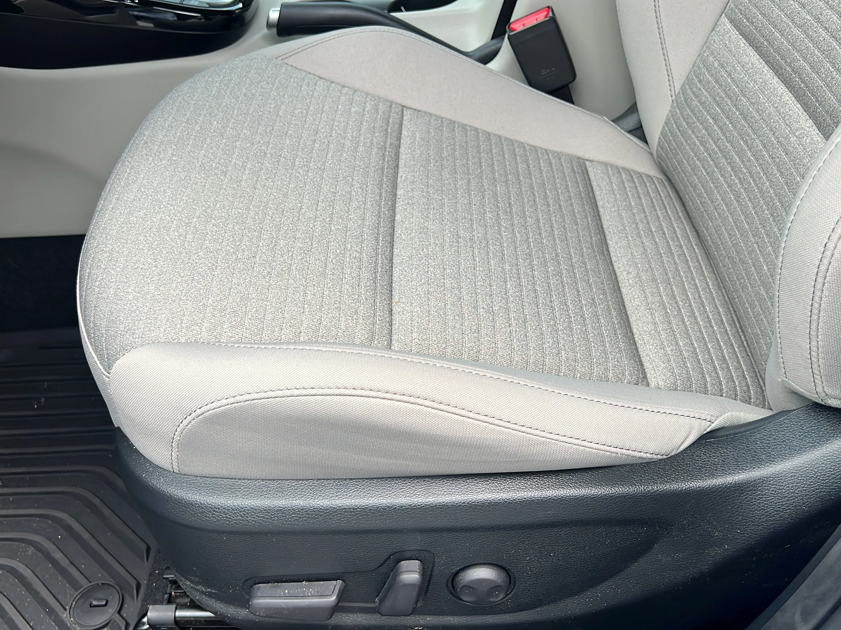 Used 2025 Surf Blue Kia EX image 17