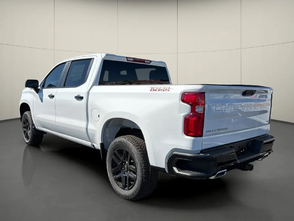 New 2026 Summit White Chevrolet LT Trail Boss image 5