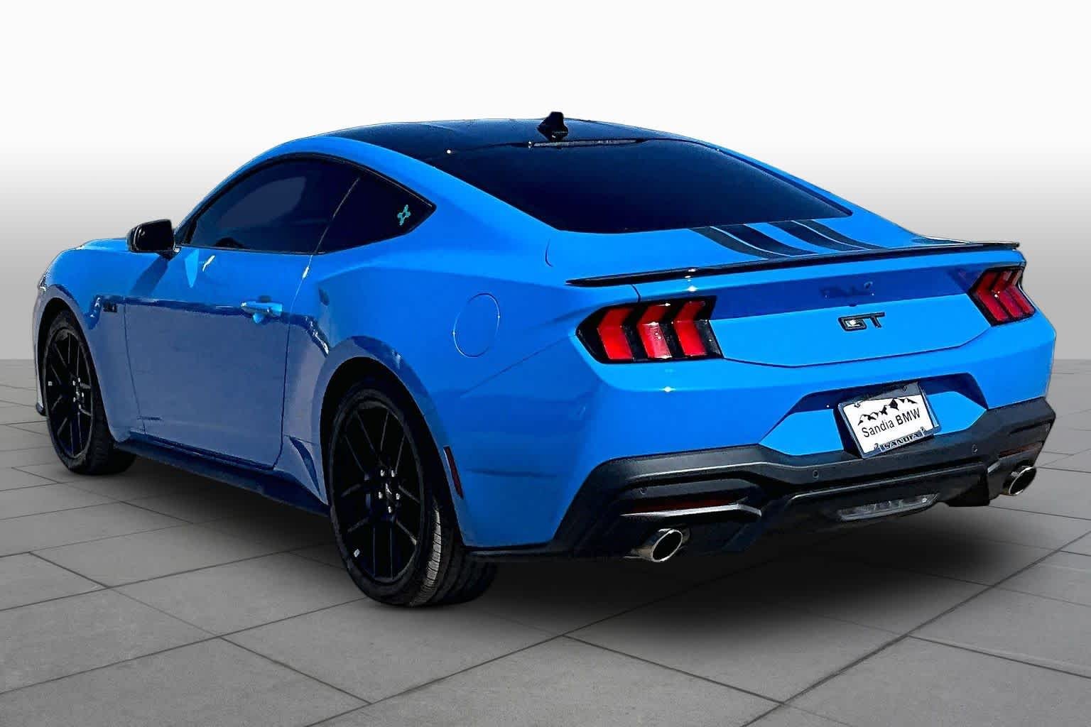 Used 2024 Grabber Blue Metallic Ford GT Premium image 9