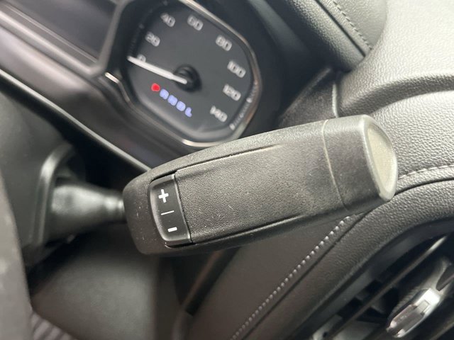 Used 2020 Summit White GMC SLE image 25