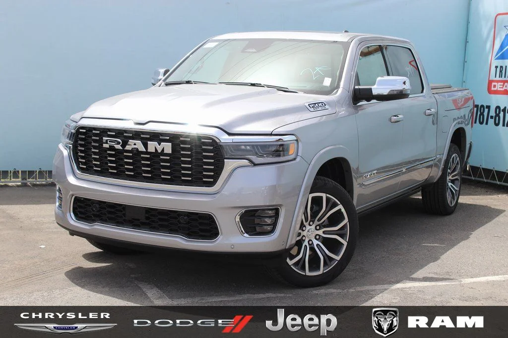 2025 RAM 1500 Tungsten 4x4 Crew Cab 5'7's photo