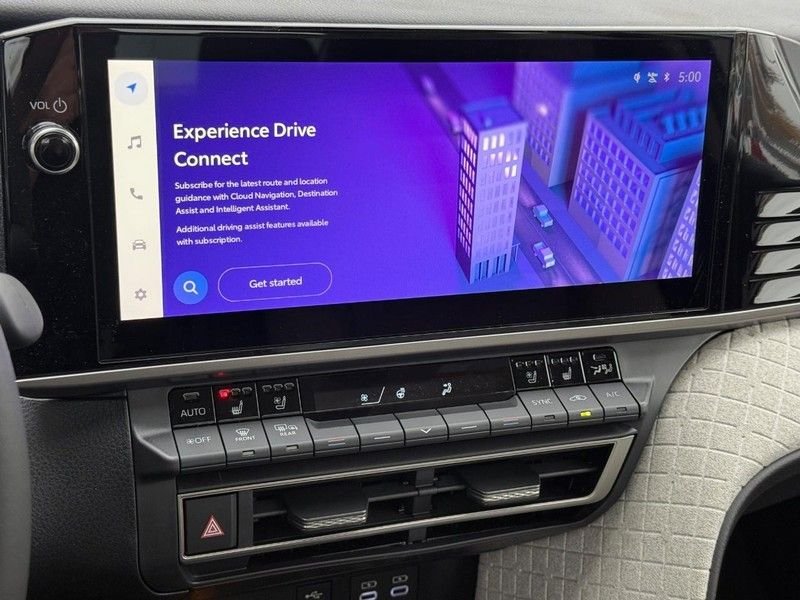 2026 Toyota Camry XSE - Photo 12