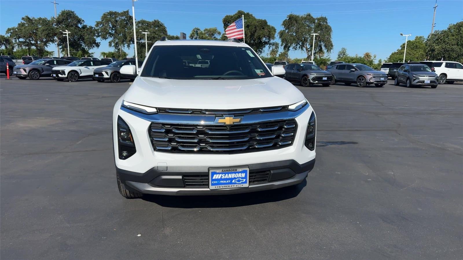 2026 Chevrolet Equinox LT - Photo 6