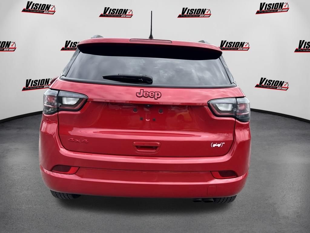 Used 2022 Red Jeep Limited image 6
