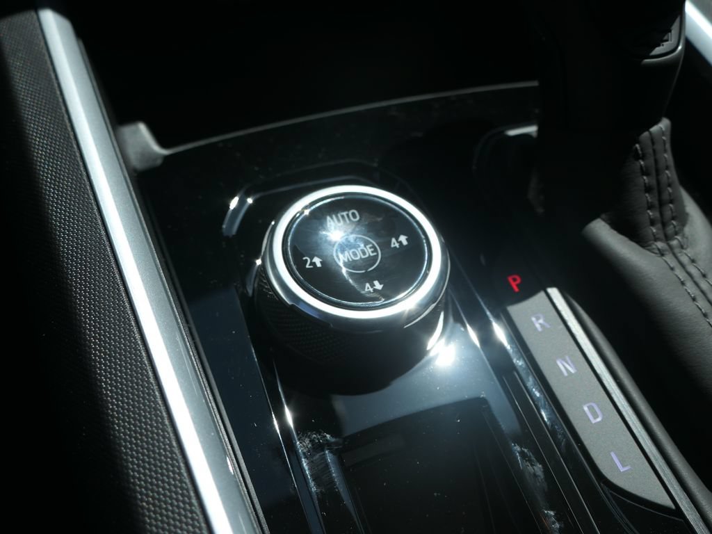 2026 Chevrolet Colorado Trail Boss - Photo 21