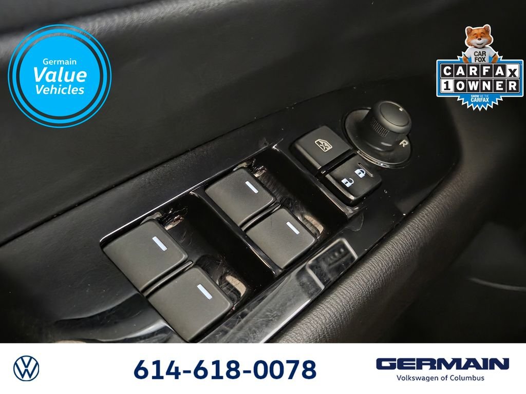 Used 2019 White Mazda Touring image 26