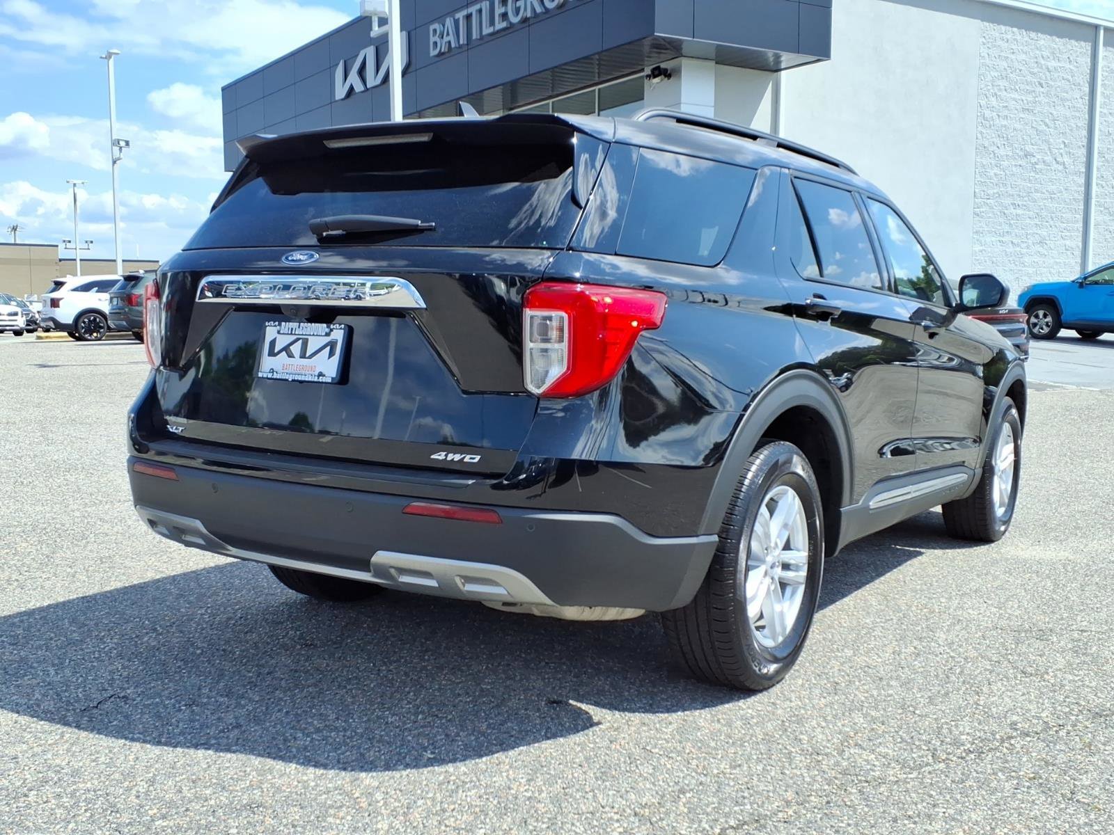 2023 Ford Explorer XLT - Photo 24