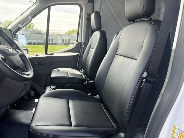 New 2026 Oxford White Ford Cargo Van image 14