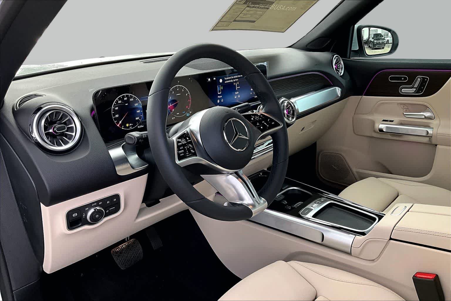 New 2026 Polar White Mercedes-Benz GLB 250 image 10