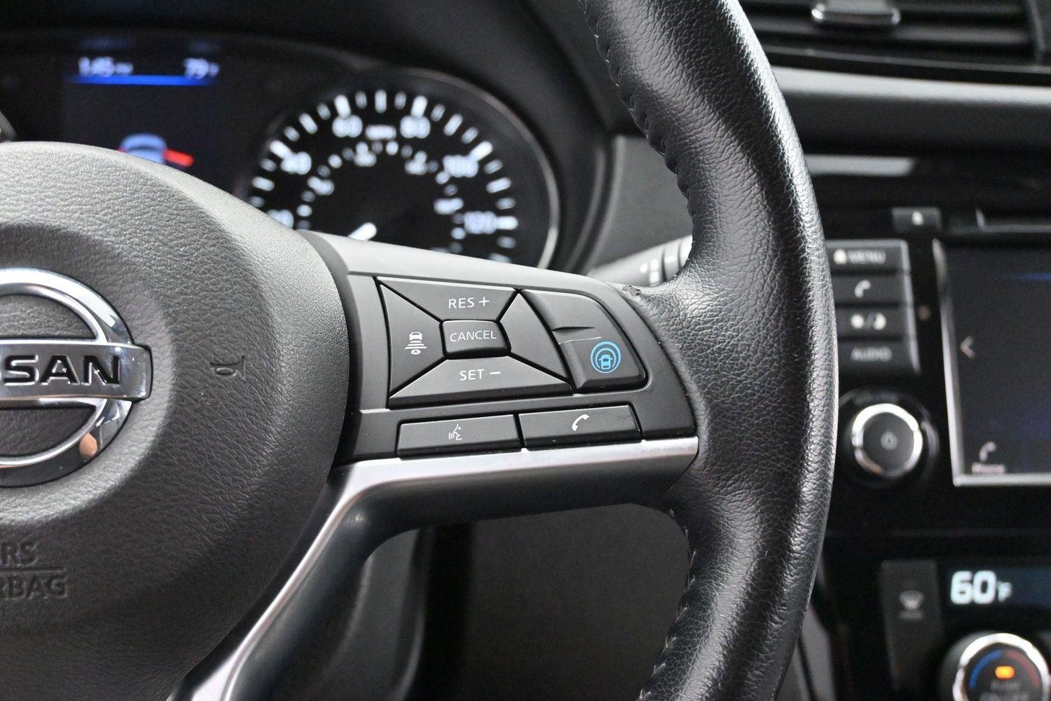 Used 2020 Magnetic Black Pearl Nissan SV image 17