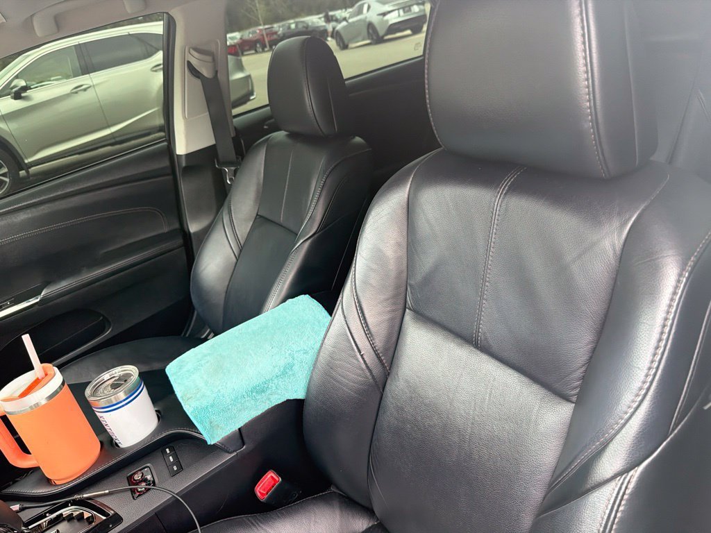 Used 2014 Blizzard Pearl Toyota XLE image 24