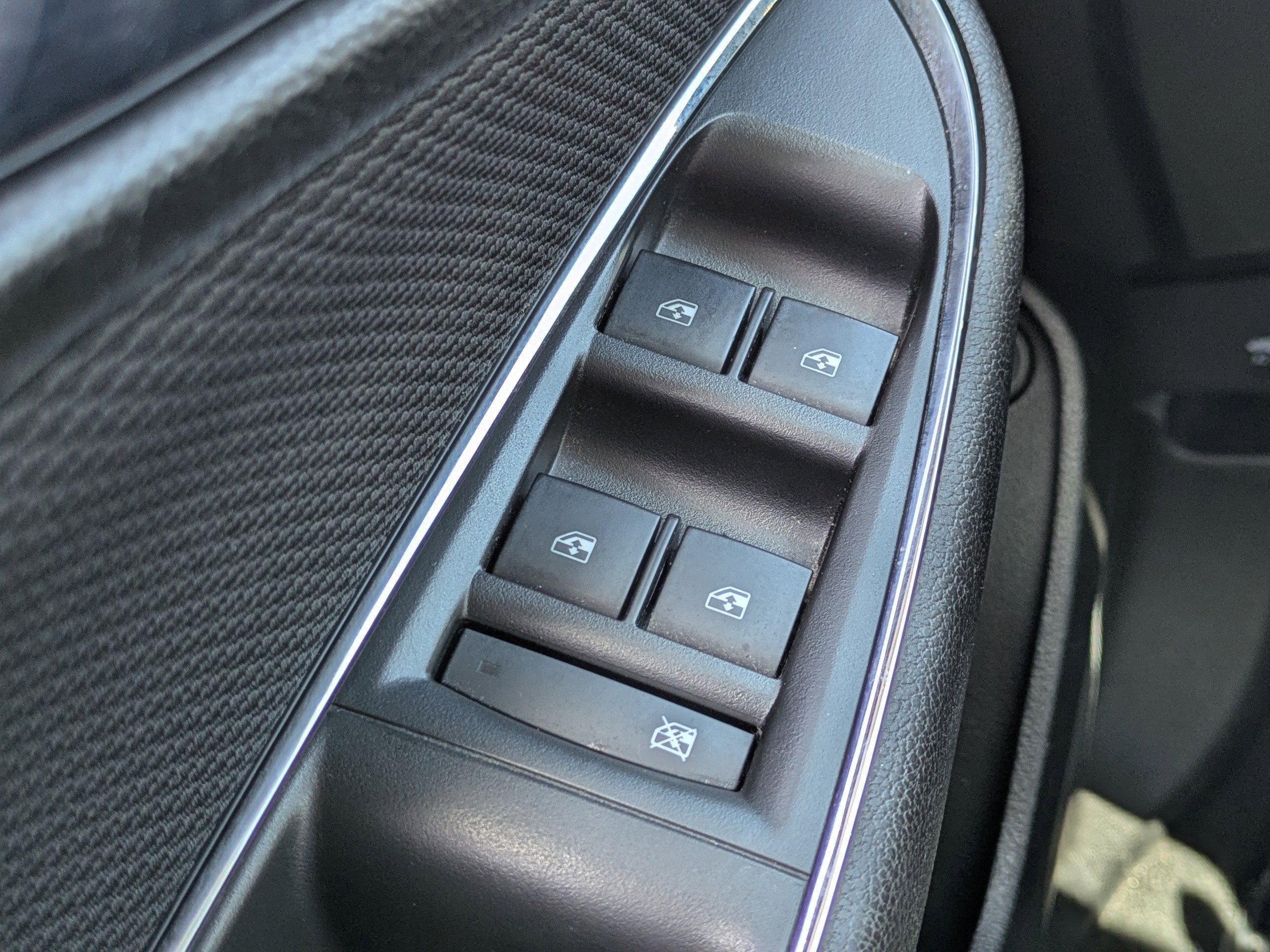 2016 Chevrolet Cruze LS - Photo 19