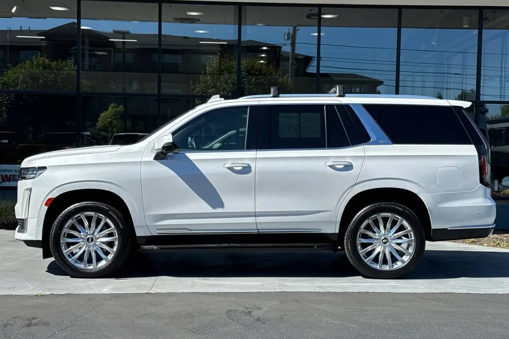2023 Cadillac Escalade Premium Luxury - Photo 7