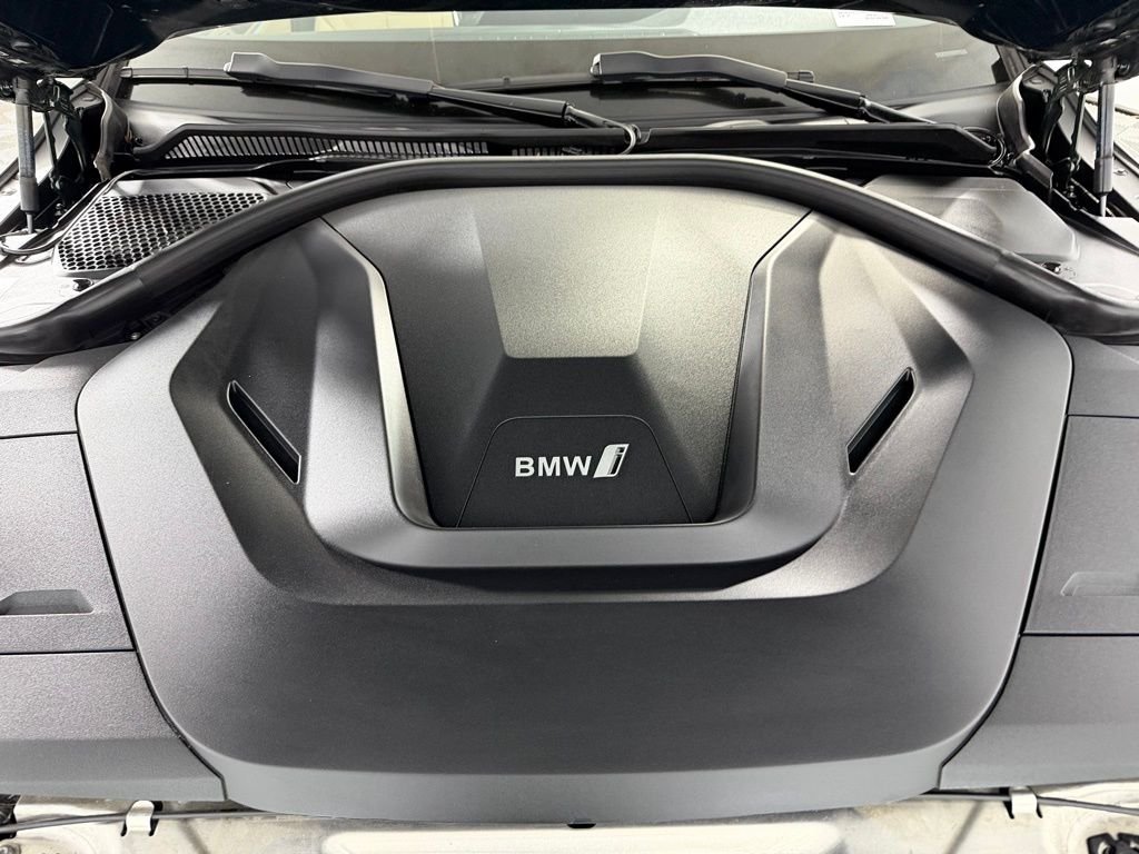 Certified Used 2023 Green BMW eDrive35 image 35