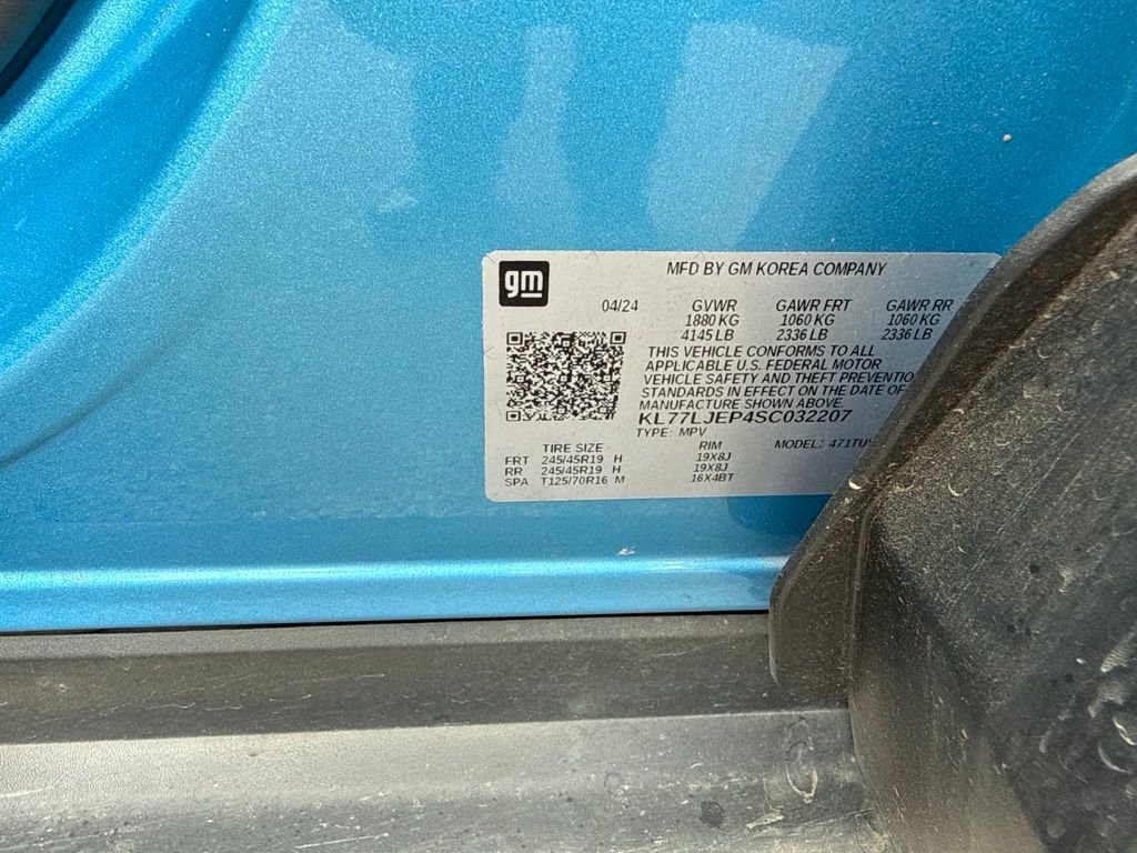 Used 2025 Blue Chevrolet 2RS image 15