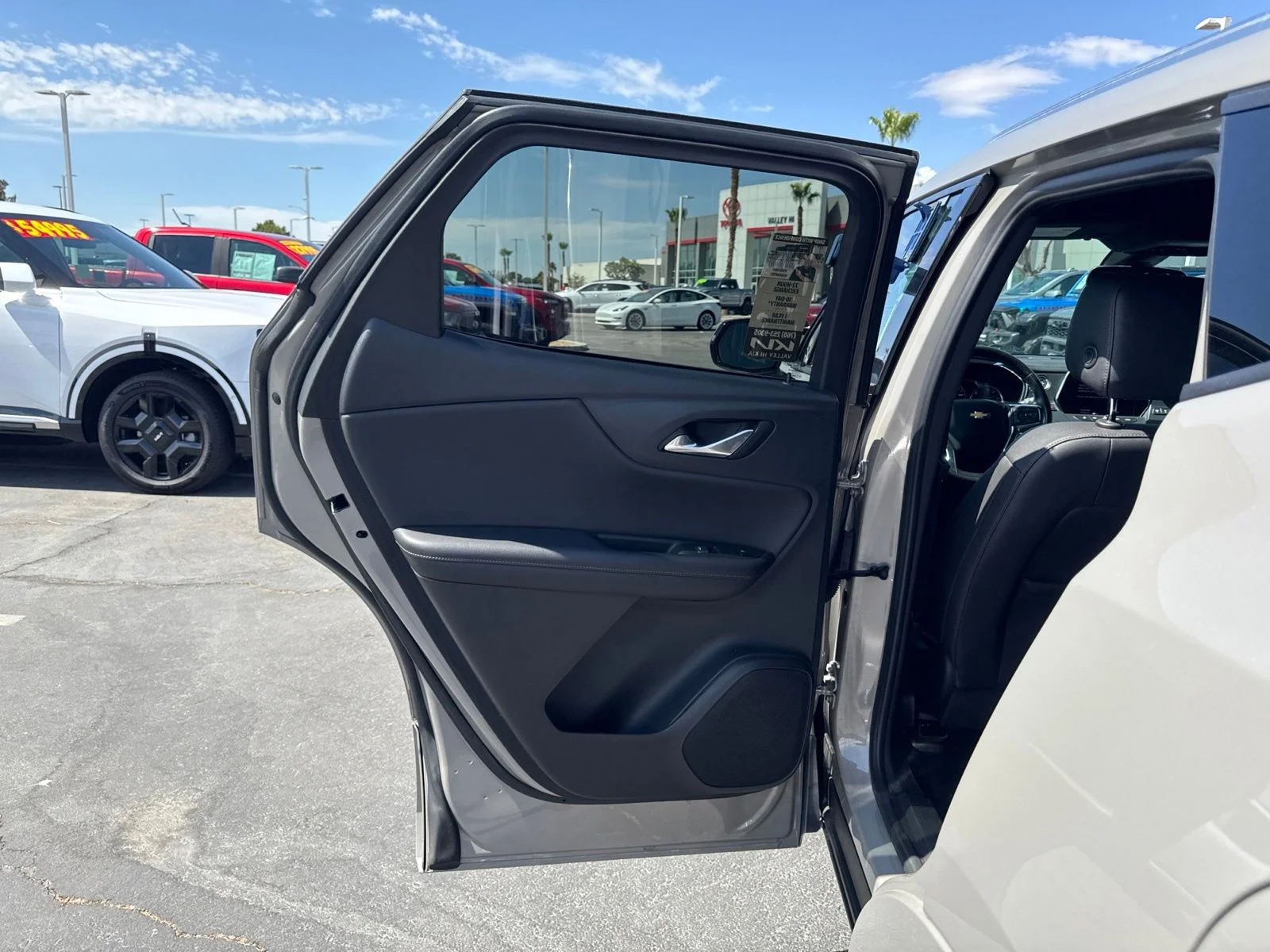 Used 2021 Pewter Metallic Chevrolet Premier image 20
