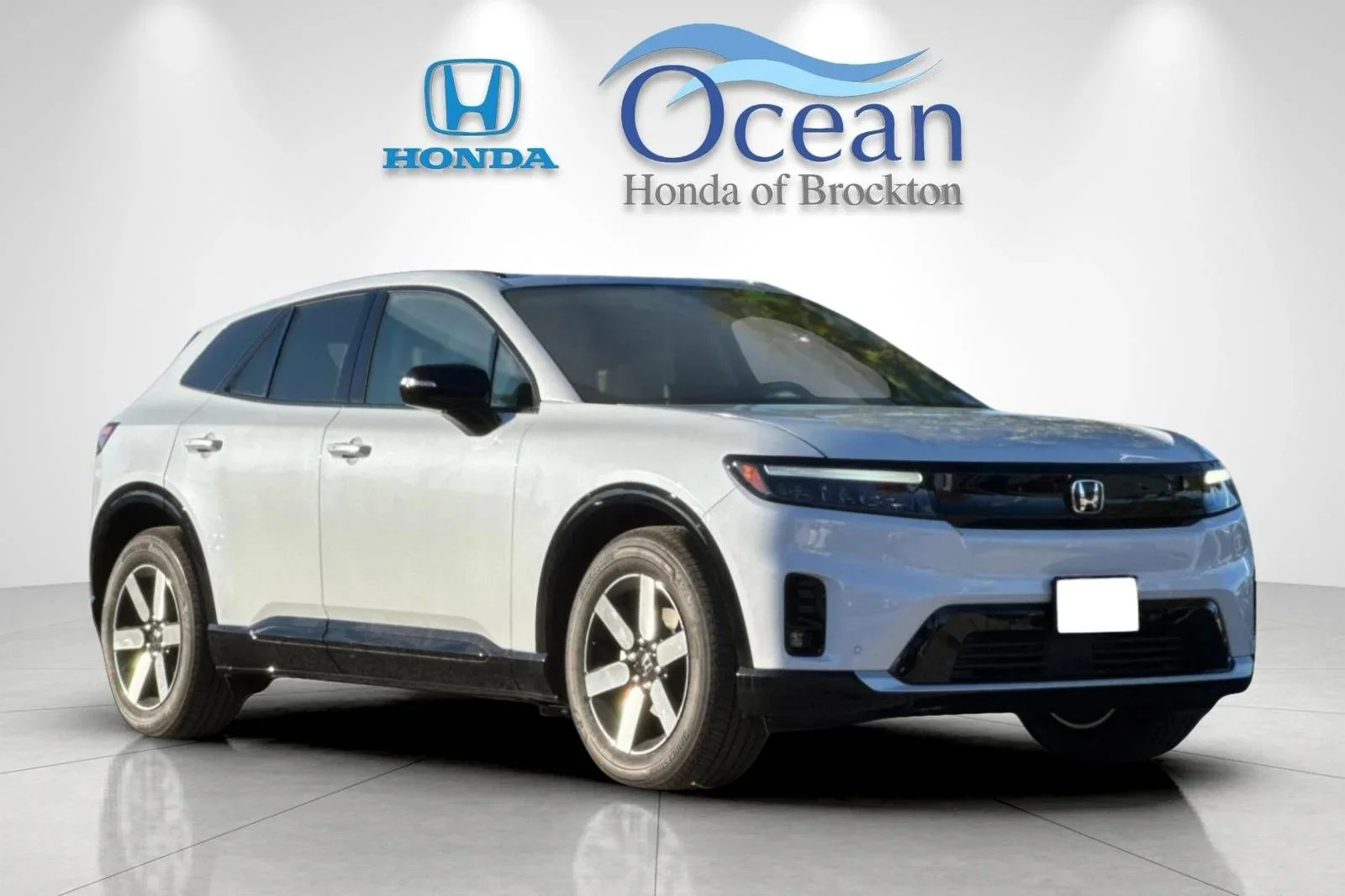 New 2026 Frostline White Pearl Honda Touring image 7