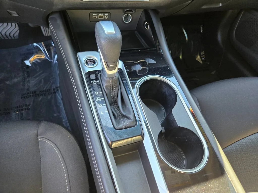 Used 2023 Gun Metallic Nissan 2.5 SV image 22