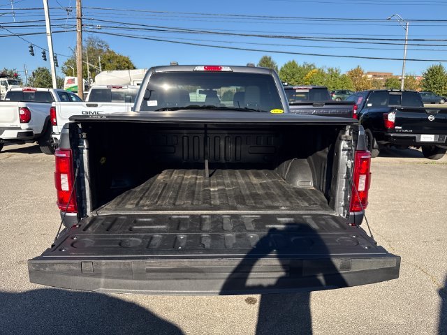 Used 2023 Gray Ford XLT image 9