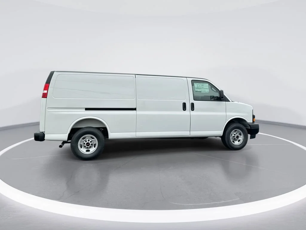 New 2025 Summit White GMC Work Van image 9
