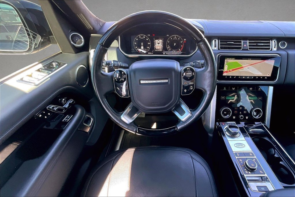 Used 2018 Gray Land Rover 3.0L V6 Supercharged HSE image 3