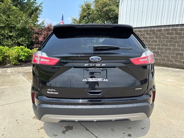 Used 2024 Black Ford SEL image 7