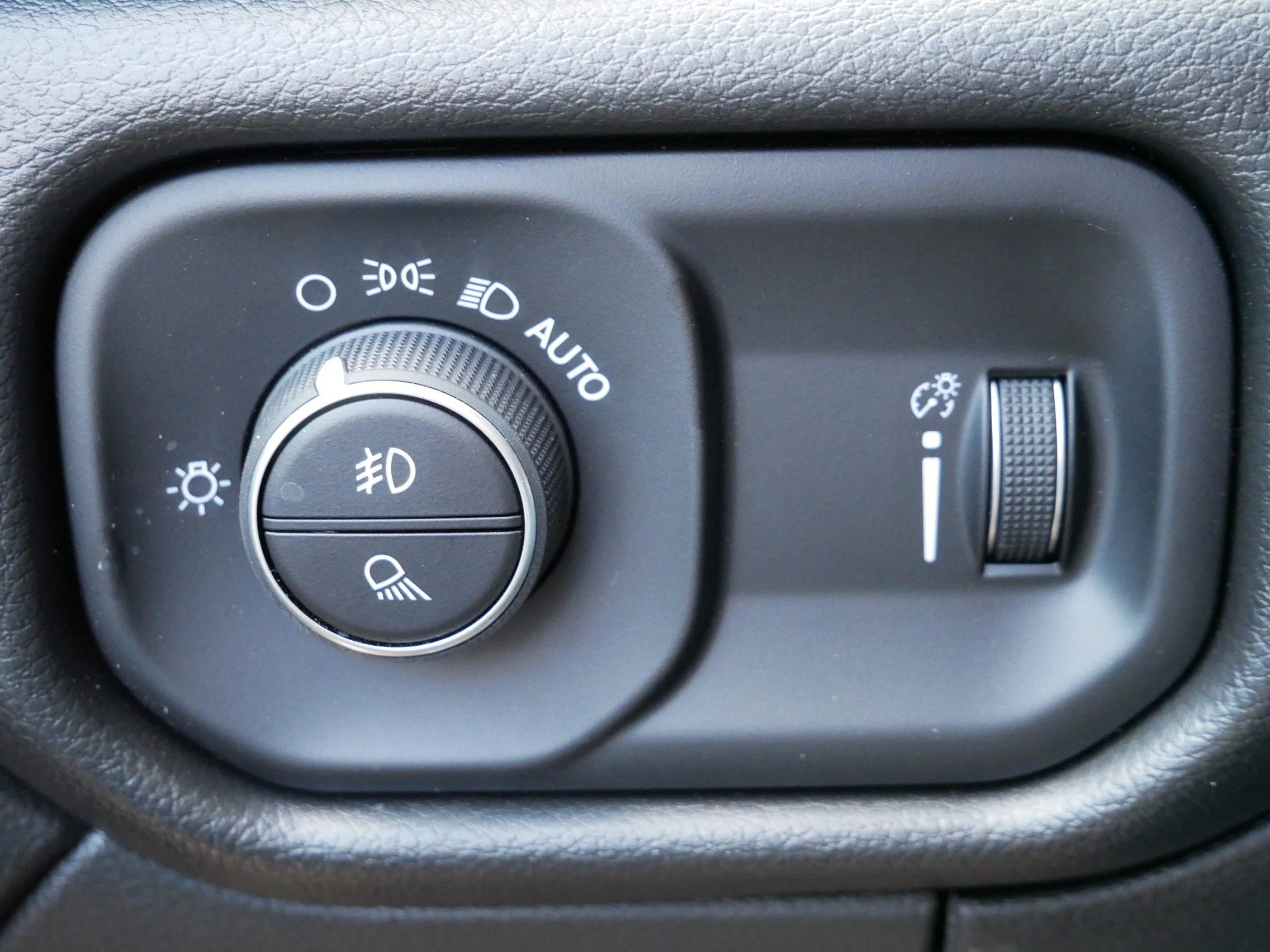 2026 RAM 2500 Tradesman - Photo 14