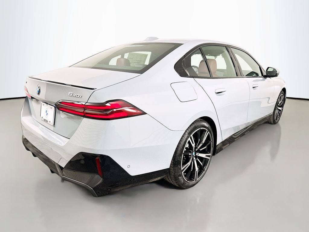 Used 2027 Brooklyn Grey Metallic BMW 530i xDrive image 5