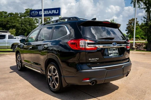 Certified Used 2025 Crystal Black Silica Subaru Touring image 4