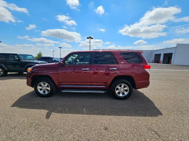 Used 2013 Salsa Red Pearl Toyota SR5 image 8
