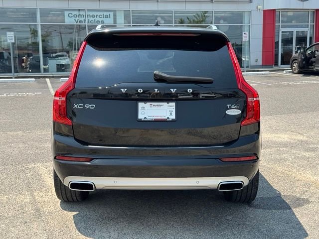 Used 2020 Black Volvo T6 Momentum image 6