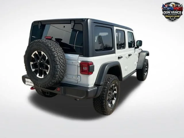Certified Used 2025 White/off-white Jeep Rubicon image 6