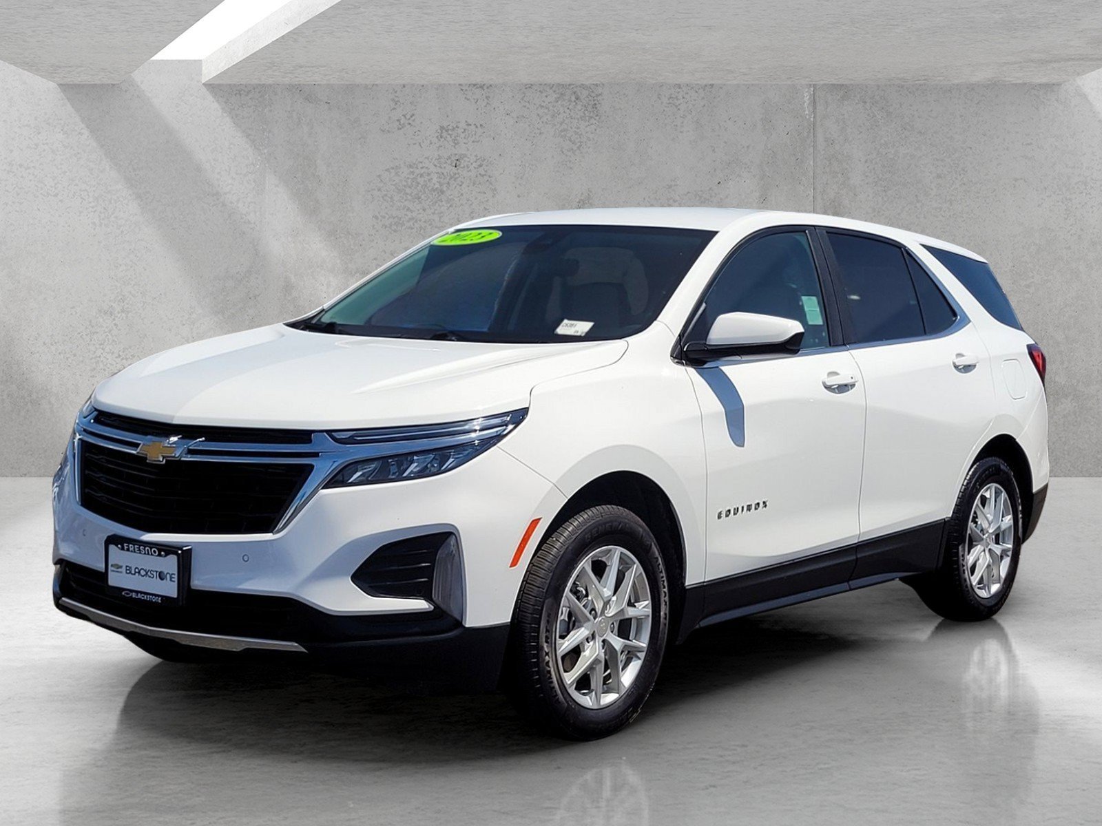 Used 2023 Summit White Chevrolet LT image 9