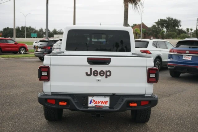 Used 2025 WHITE Jeep Mojave image 9