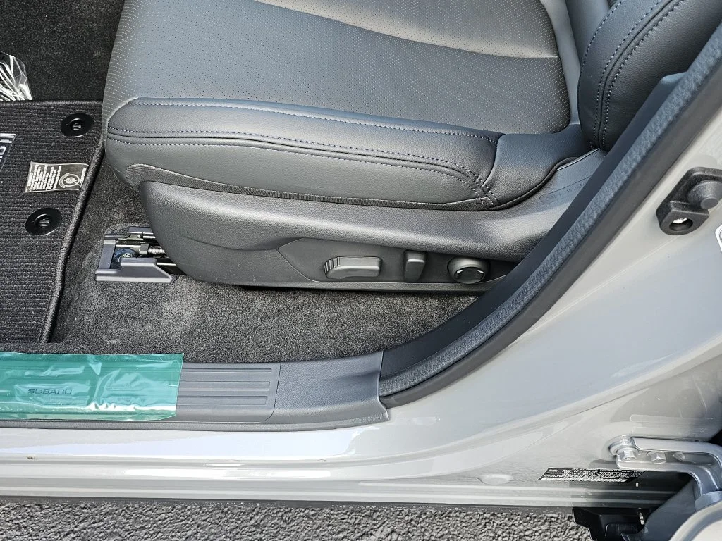 New 2026 RIVER ROCK PEARL Subaru Limited Hybrid image 19