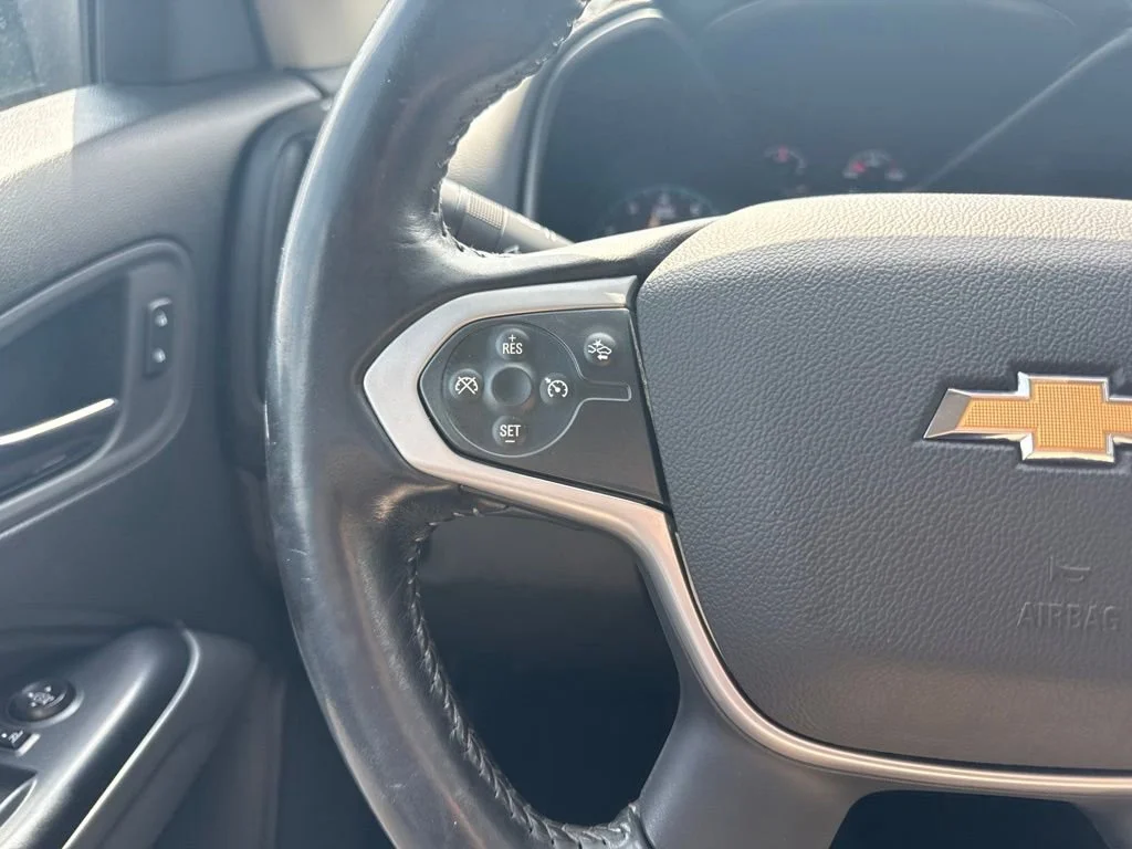 Used 2022 Summit White Chevrolet LT image 13