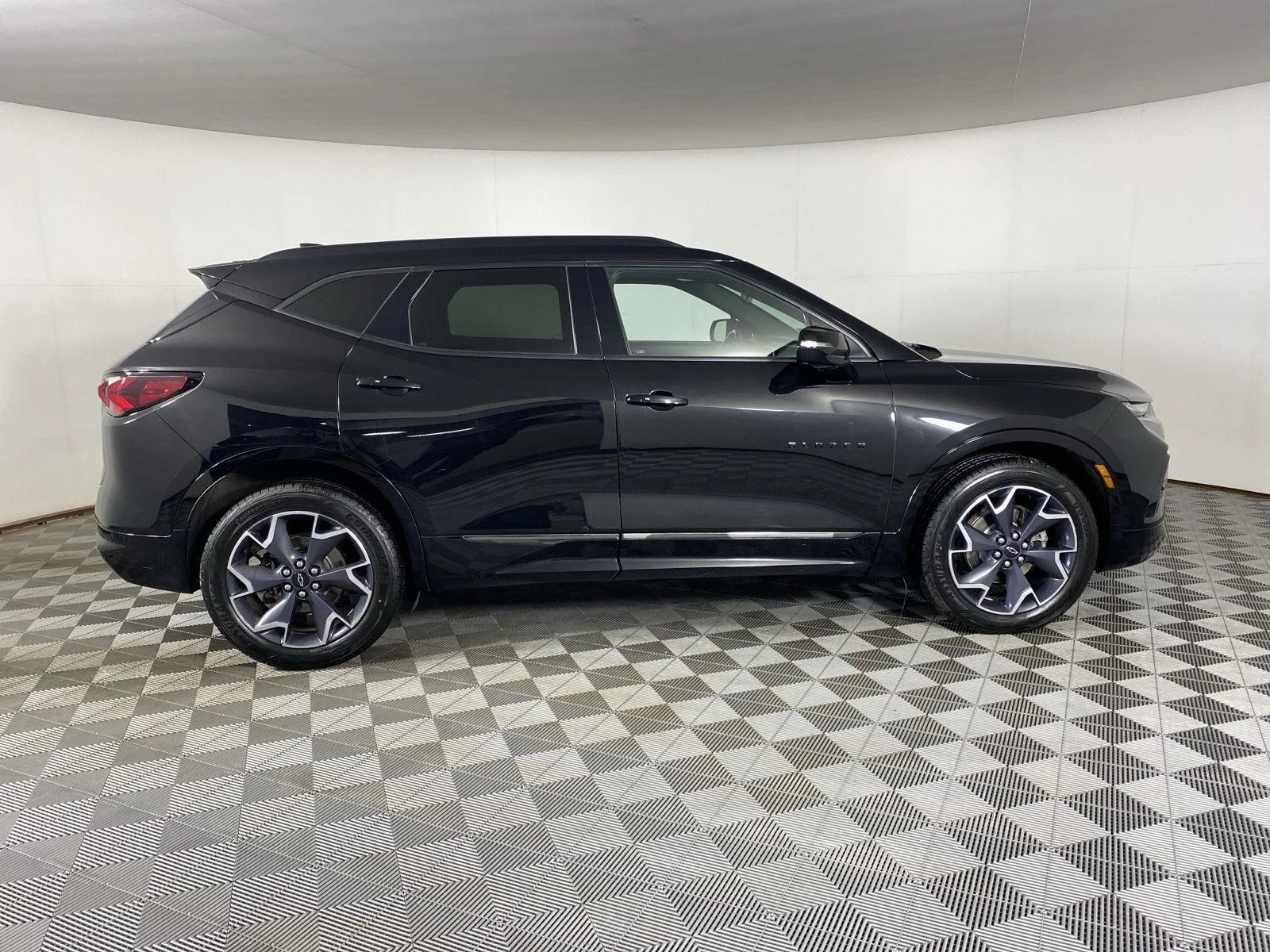 Used 2021 Black Chevrolet RS image 11