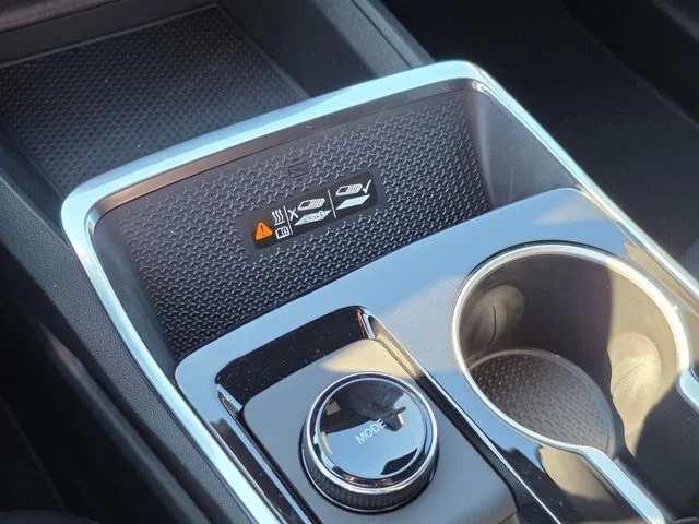 New 2027 White Chevrolet LT image 26