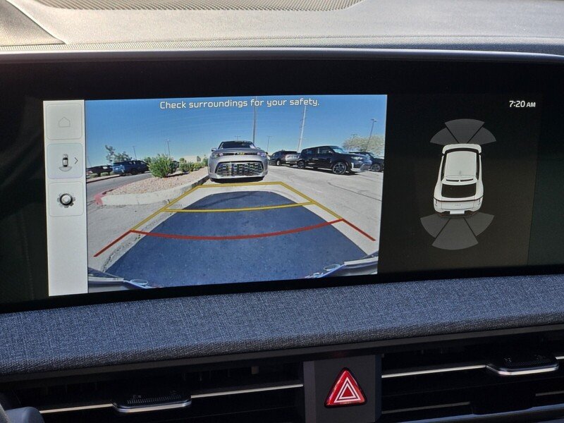 Used 2023 Gray KIA WIND RWD image 21