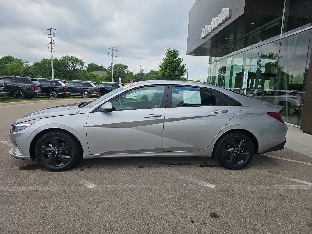 Certified 2023 Hyundai Elantra SEL with VIN 5NPLM4AG3PH088351 for sale in Menomonee Falls, WI
