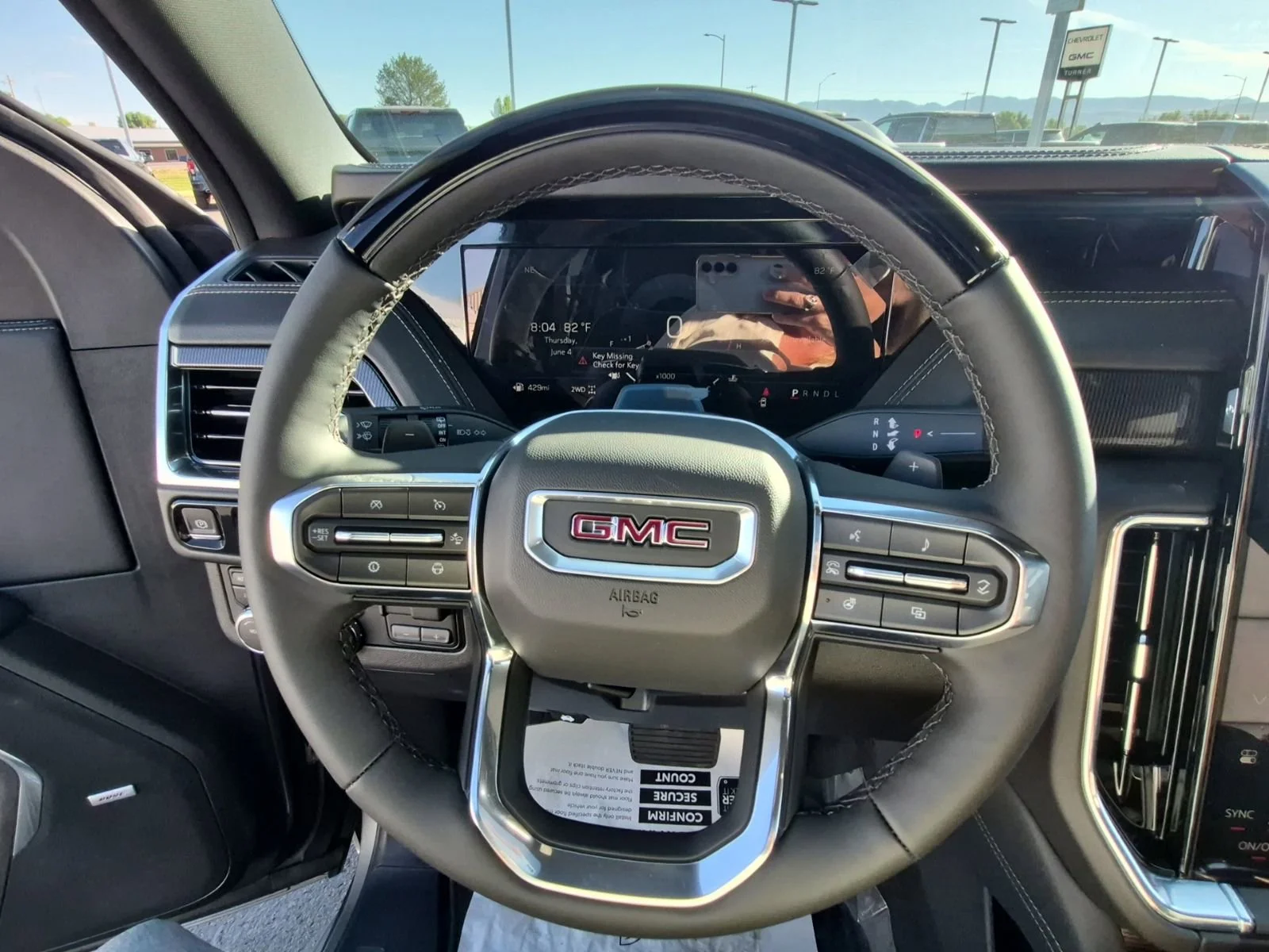 2026 GMC Yukon XL Elevation - Photo 14